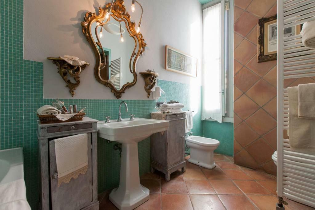 Camera Navigli Con Bagno Privato Milano Ngoại thất bức ảnh